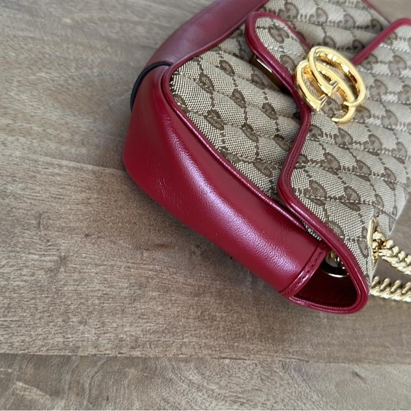 Gucci GG marmont. Red leather and monogram. - Picture 1 of 6